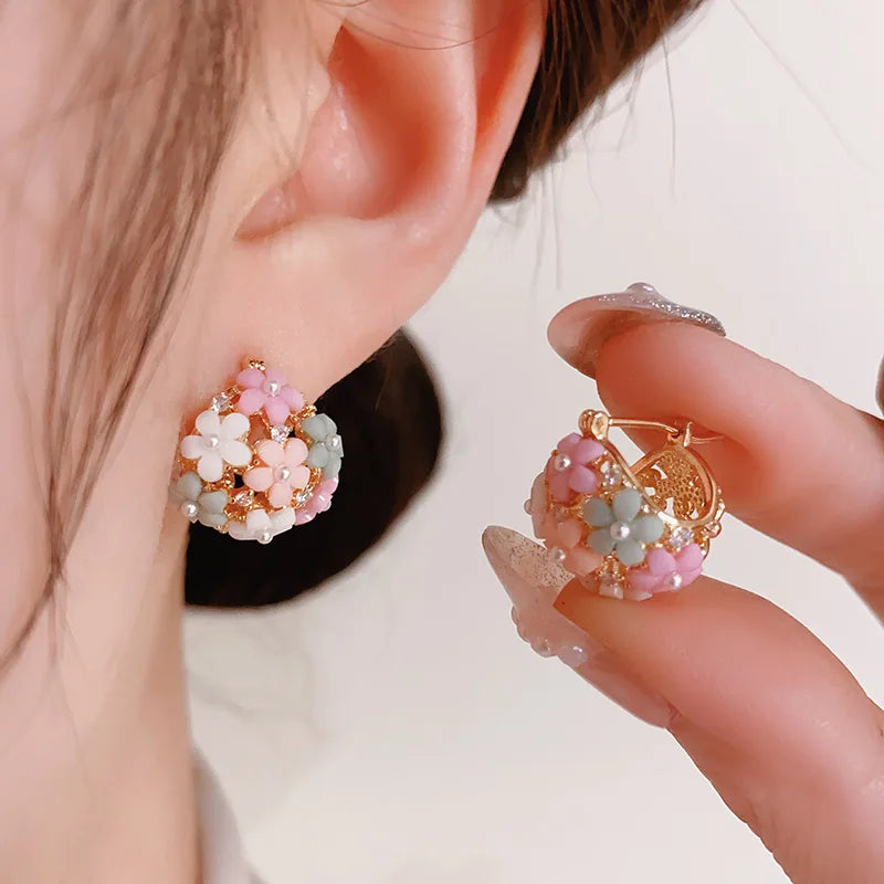 Beautiful Pearl Floral Drop Earrings - Pexav