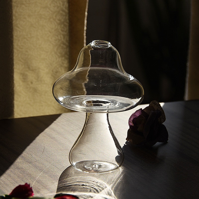 Beautiful Nature Glass Flower Vase