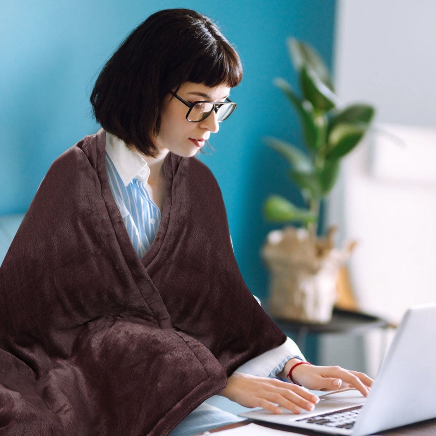 Electric Heated Fleece Blanket - CozyHeat-Nora Luxe