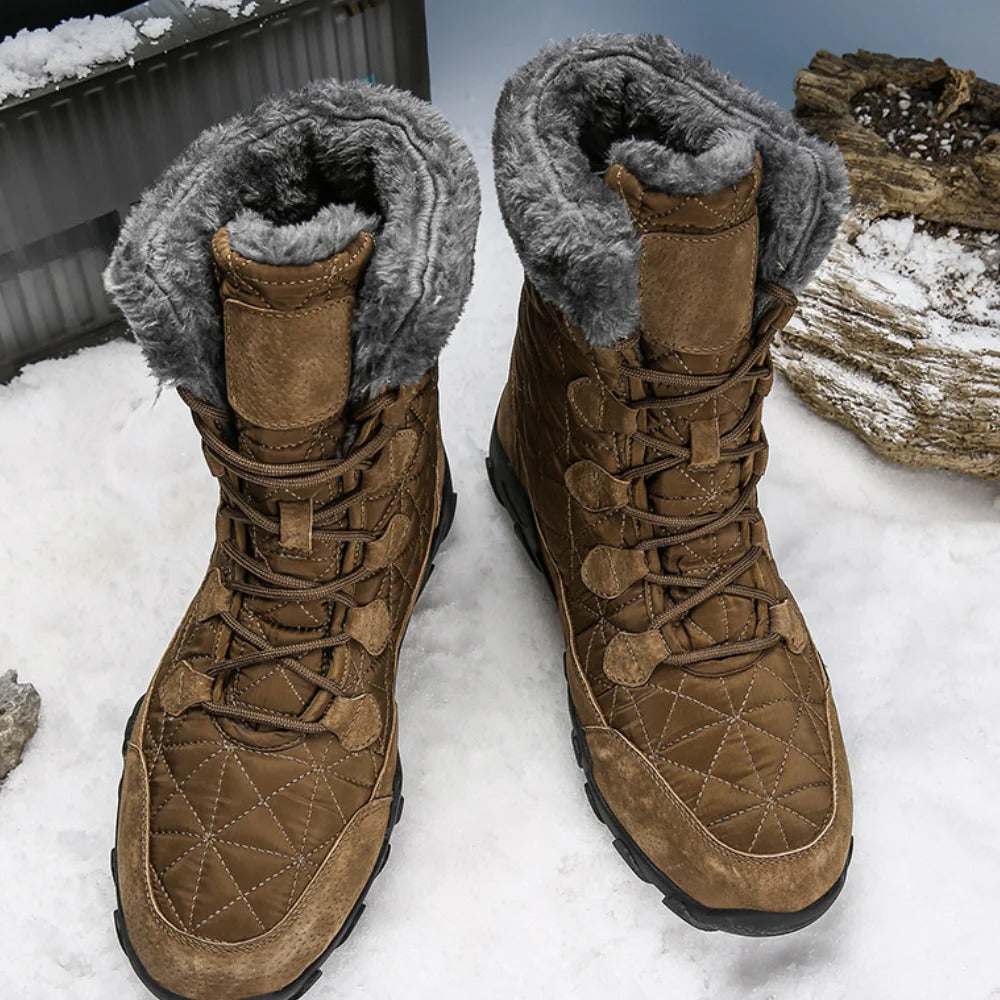 Insulated Men's Snow Boots, Warm and Cozy