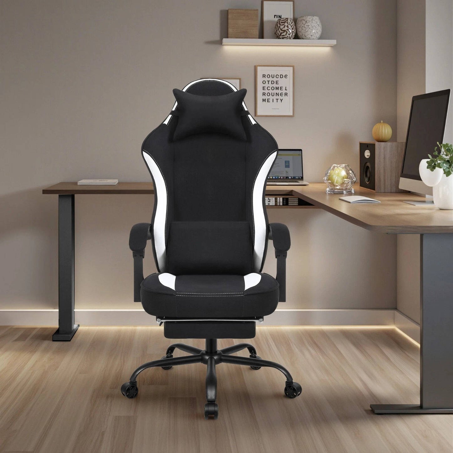 Comfortable Game Chair With Adjustable Footrest