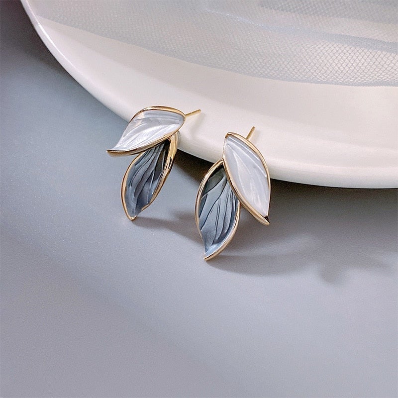 Shiny Silver Good Luck Wing Earrings - Pexav