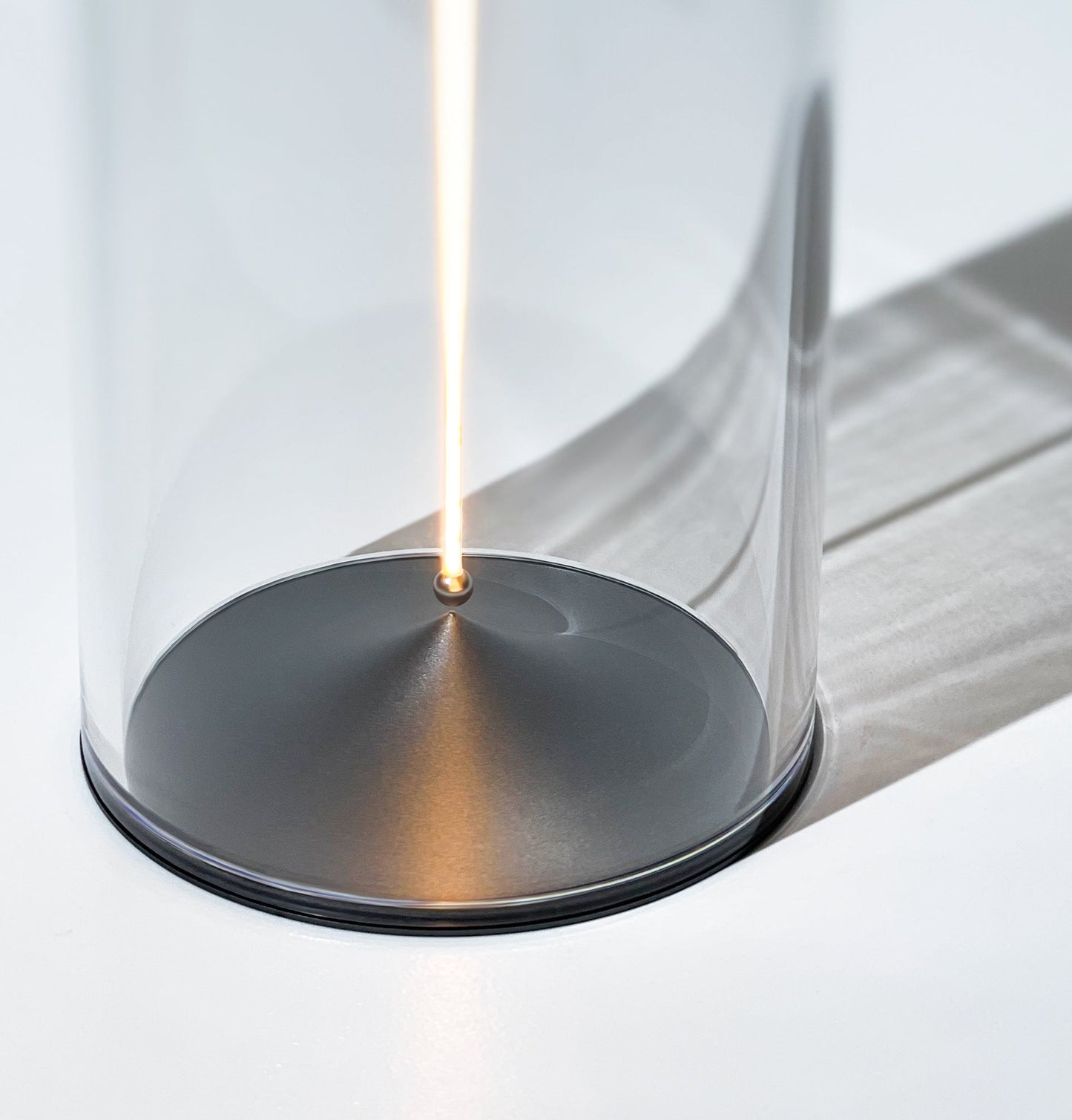 Wireless Mood Lamp - LumenFlow-5.51 inches-Nora Luxe