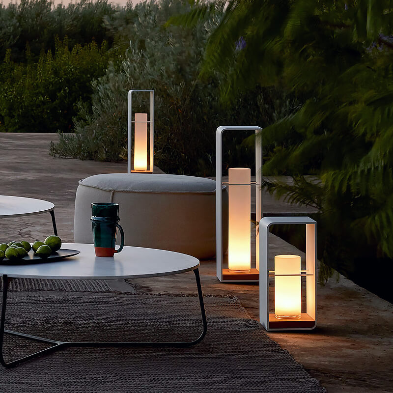 Bright Solar Powered Garden Path Light Fixture