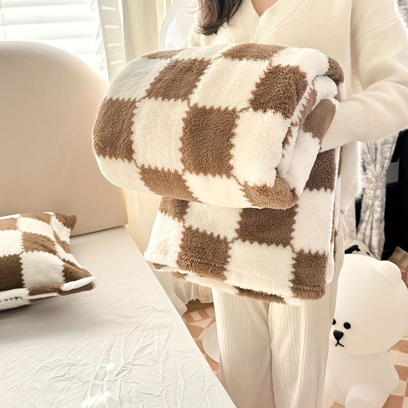 Warm Plaid Fleece Blanket