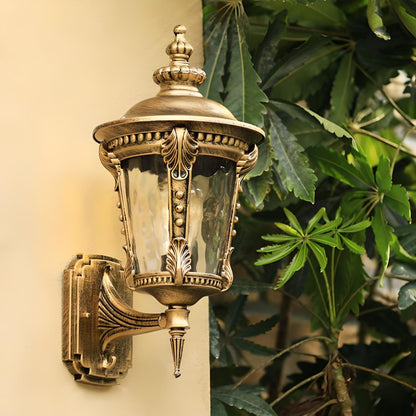 Classic Garden Wall Light Fixture - Pexav