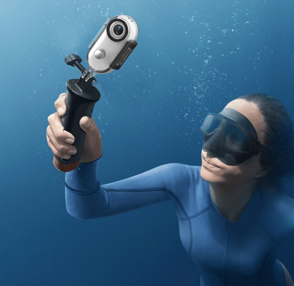 Small 4K WiFi Action Cam for Sports and Outdoor Use