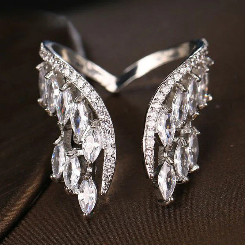 Beautiful Wing Shaped Ring and Bangle Set