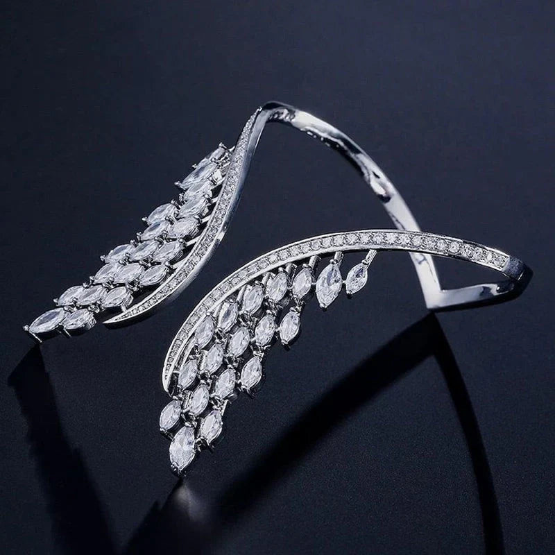 Beautiful Wing Shaped Ring and Bangle Set