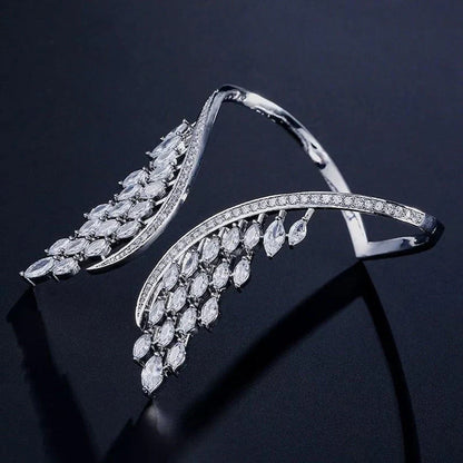 Beautiful Wing Shaped Ring and Bangle Set