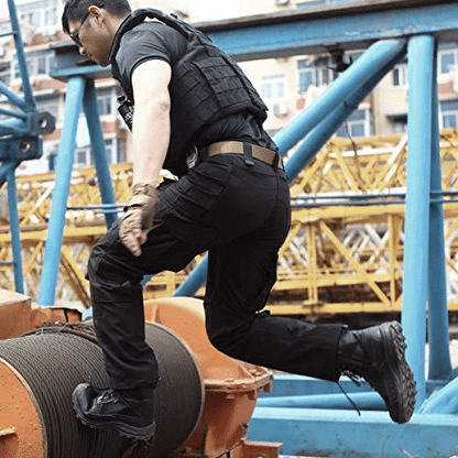 Rugged Outdoor Cargo Pants Waterproof Hiking Trousers