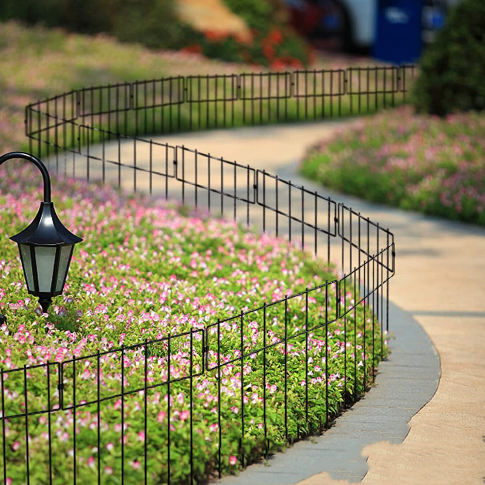 Strong Metal Yard Pet Gate Fence Outdoor Protection