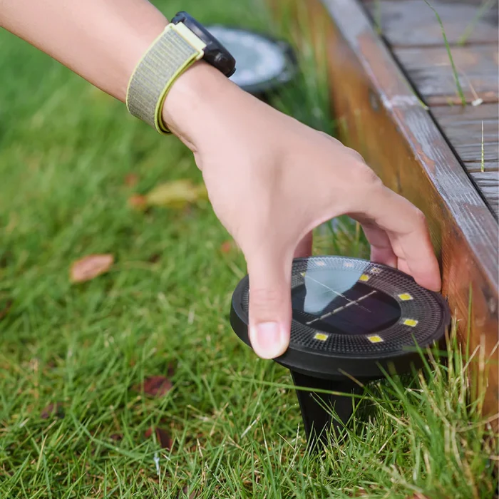 Weatherproof Solar Illuminate Lights