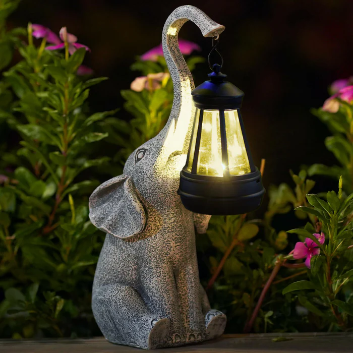 Stylish Animal Powered Garden Lamp - Pexav
