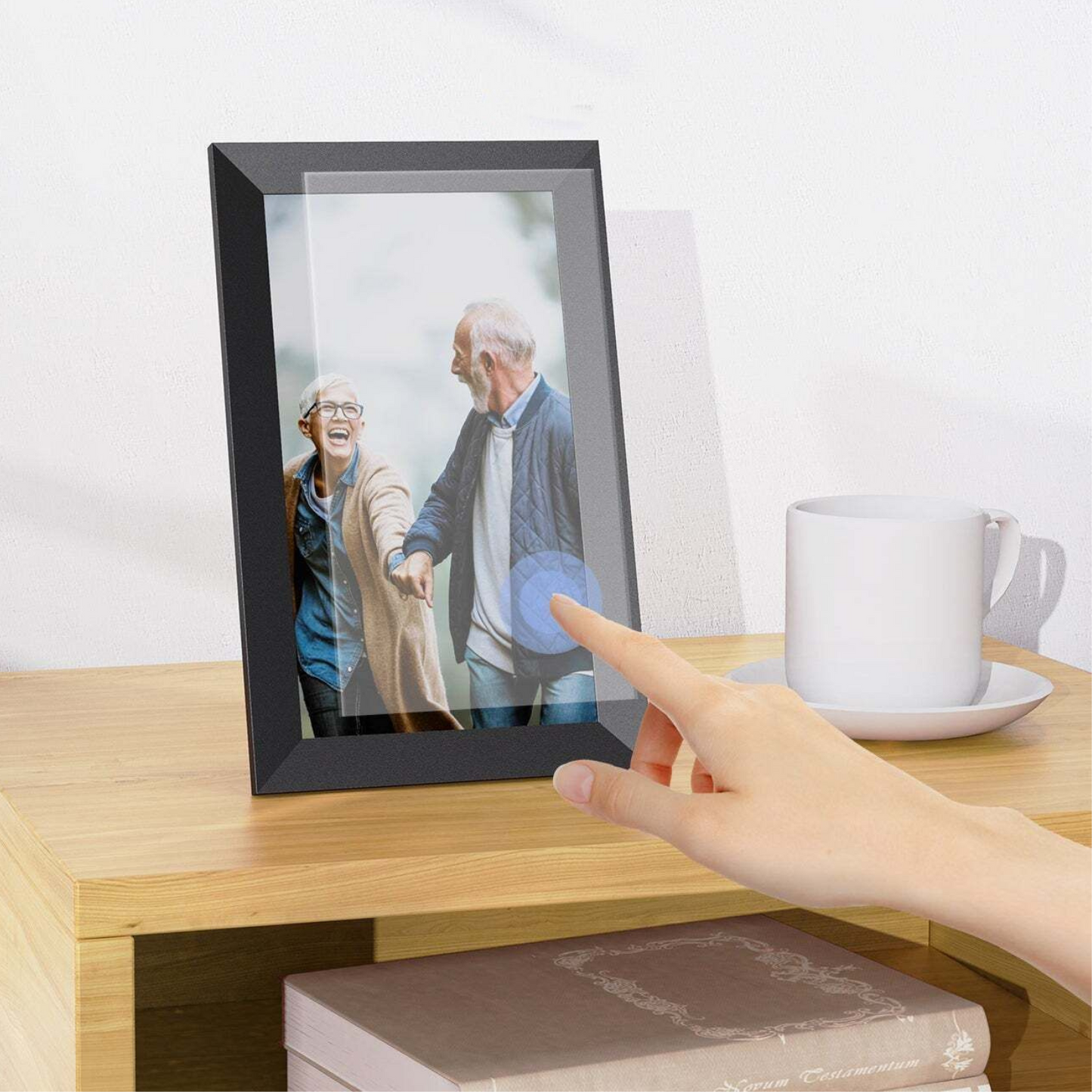 Wireless Digital Photo Frame 10 Inch Touch Screen Display