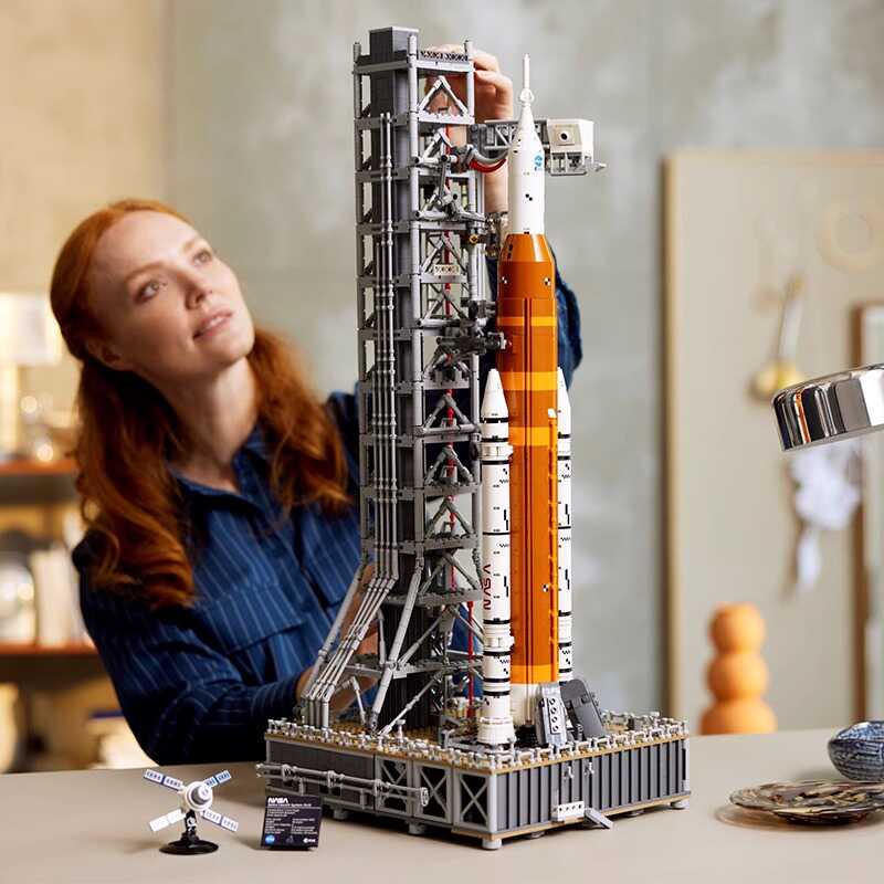 Authentic NASA Space Model Kit