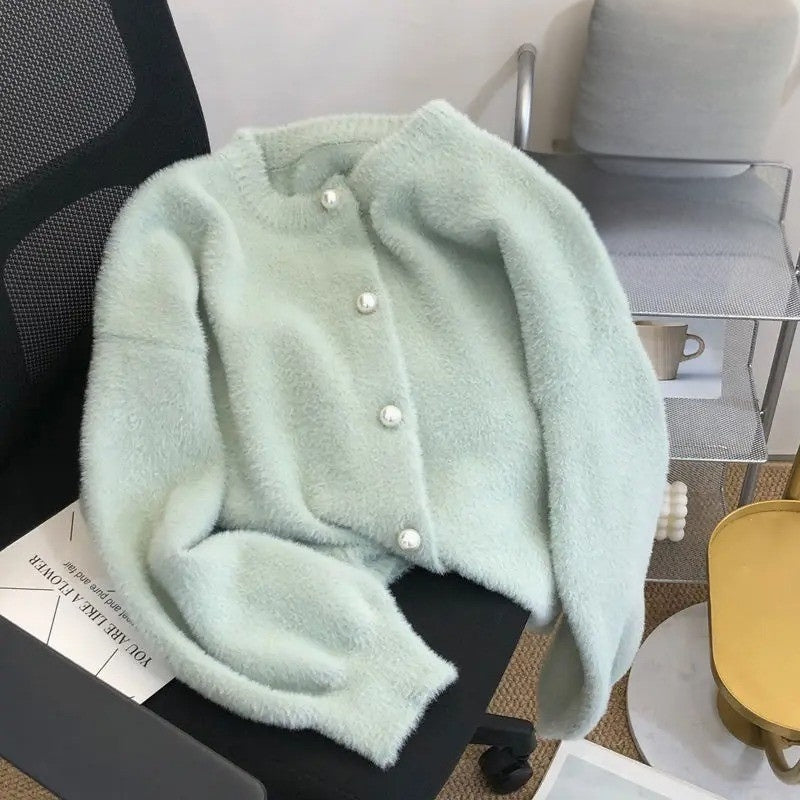 Cozy Women's Round Neck Sweater