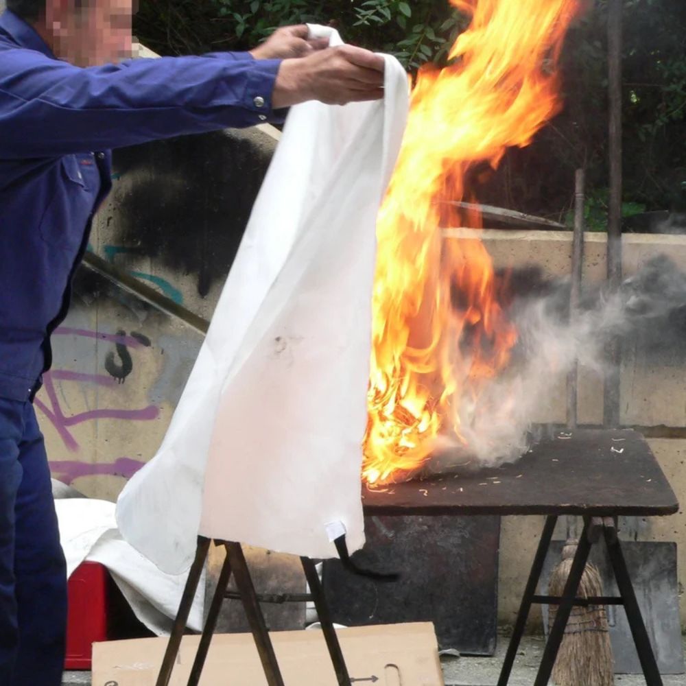 Compact 2-Pack Fire Safety Blankets Flame Resistant Covers