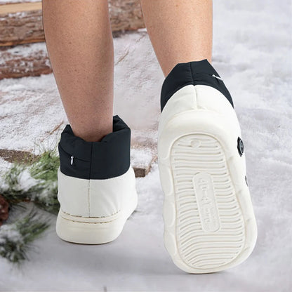 Warm Insulated Shoes with Thermostatic Heat Control
