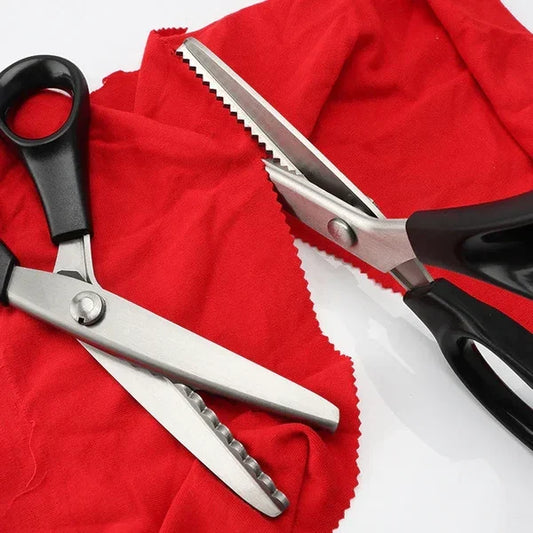 Sharp Zigzag Scissors for Fabric Cutting - Pexav