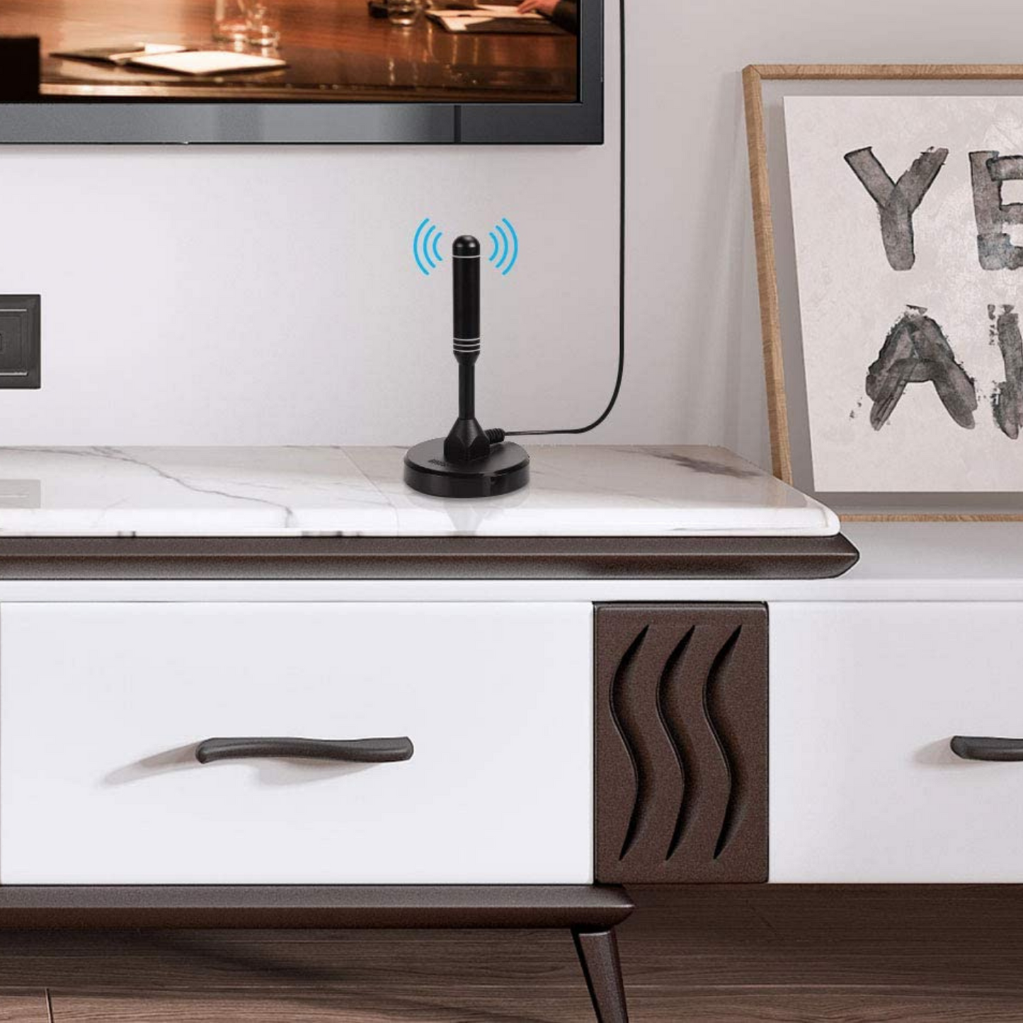 Slim High Gain Indoor Digital HDTV Antenna 4K TV Signal Booster