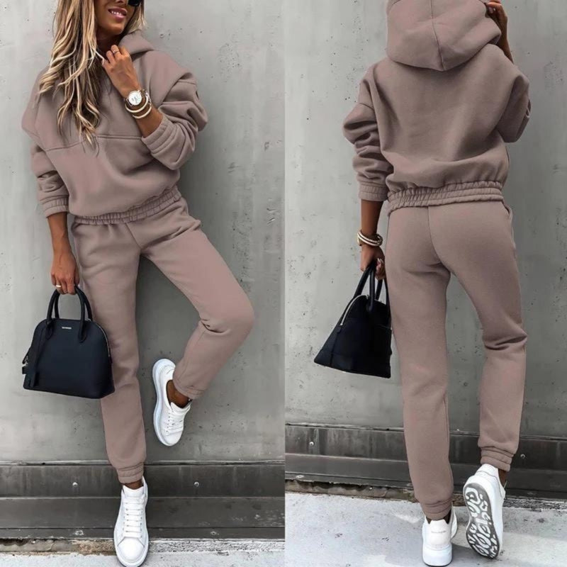 Women's Athletic Jogger Suit