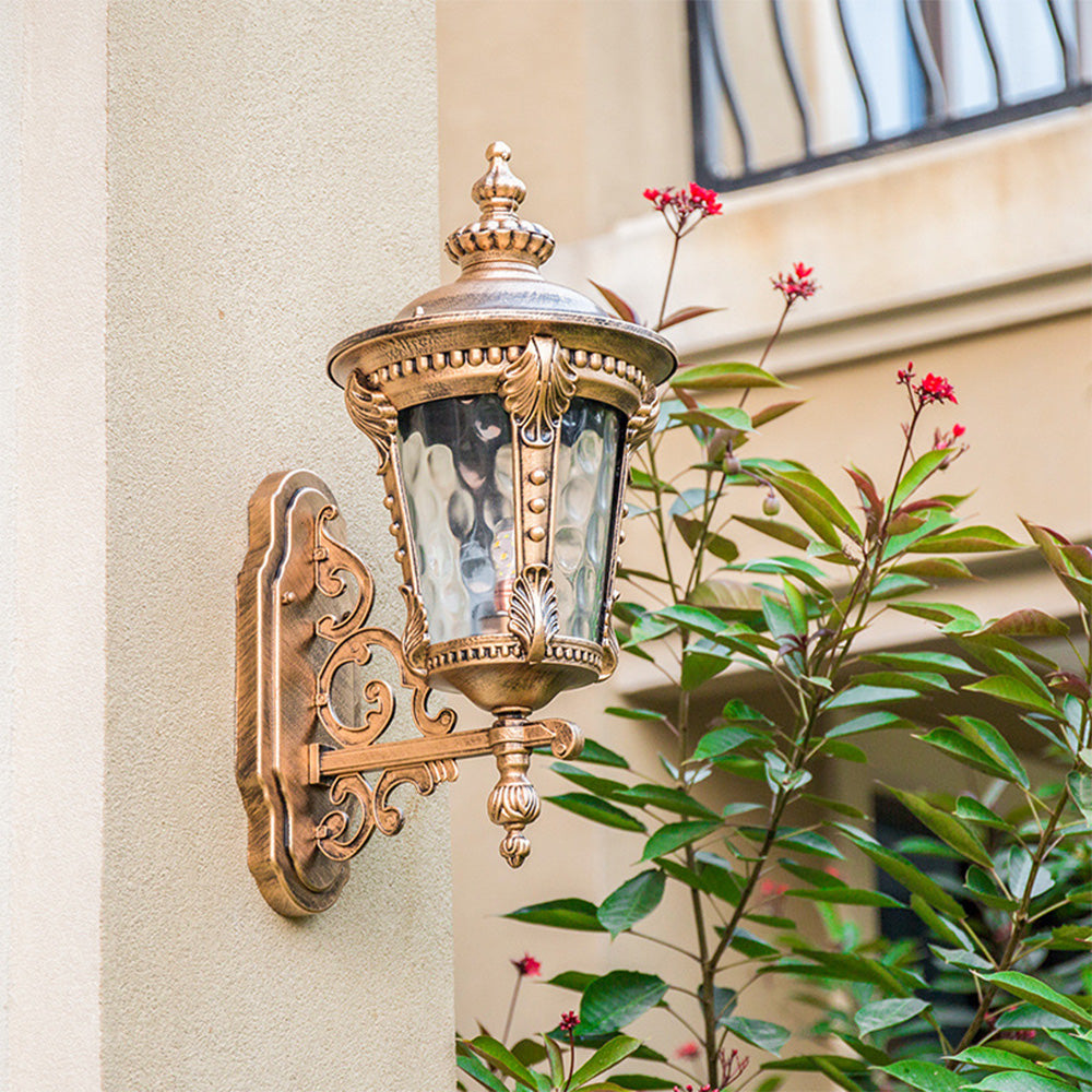 Classic Garden Wall Light Fixture