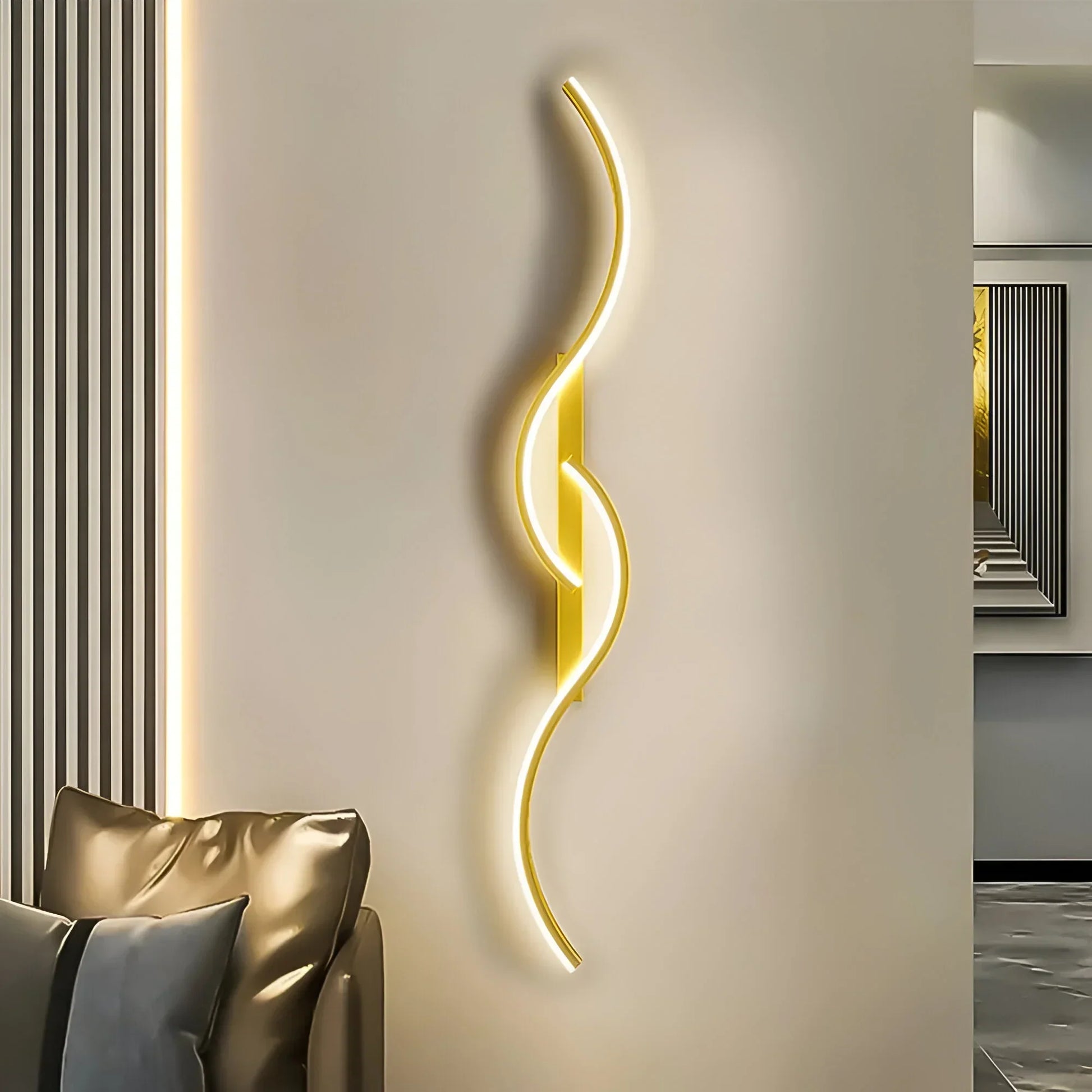 Contemporary Arc Wall Lamp - Pexav
