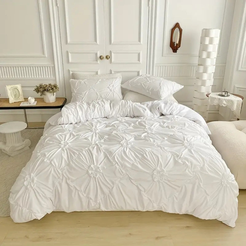 Beautiful Floral Bedding Set with Pillow Covers