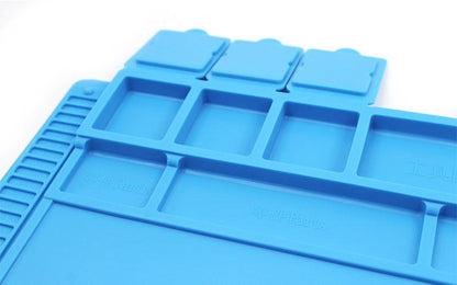 Durable Soldering Work Mat with Storage Compartments