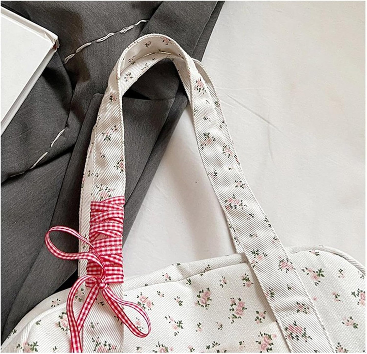 Big Cotton Travel Bag with Ribbon Detail