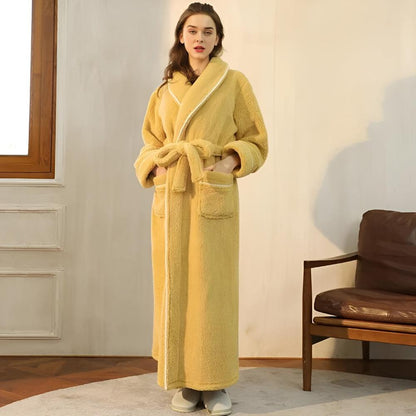 Soft Plush Spa Robe for Year Round Comfort