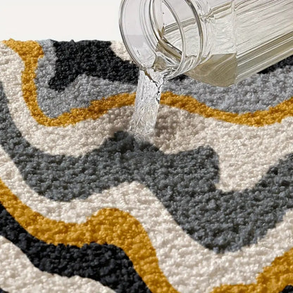 Plush Bathroom Mat – Grip Bottom, Gentle & Fast Dry Rug