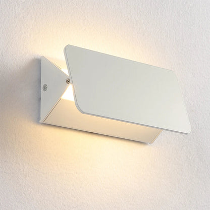 Flexible LED Wall Lamp with Rotating Arm - Pexav
