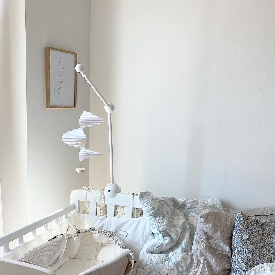 Sleek Modern Baby Mobile
