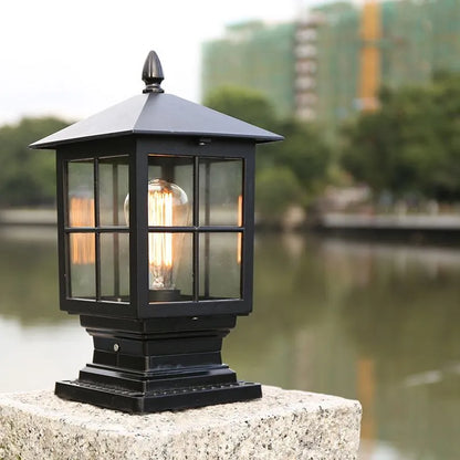 Classic Wall Mount Patio Lantern Light
