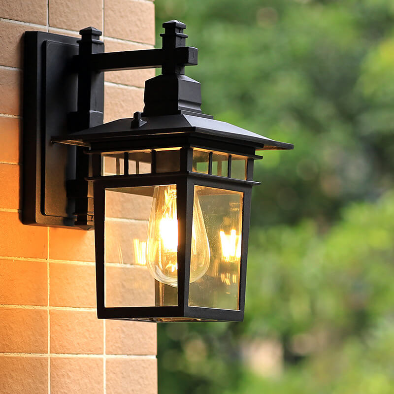 Weatherproof Outdoor Wall Light – Durable Aluminum Sconce