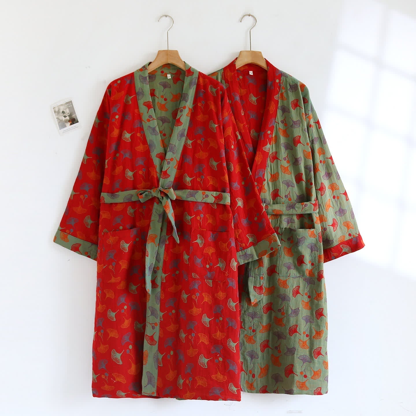 Comfy Ginkgo Leaf Pattern Bathrobe, Lightweight Robe