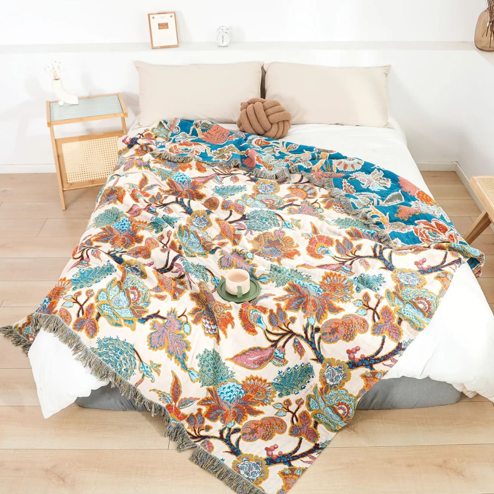 Soft Floral Throw Blanket for All Seasons - Pexav