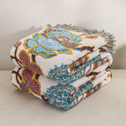Soft Floral Throw Blanket for All Seasons