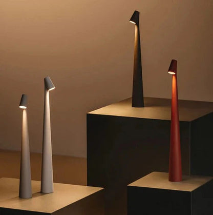 Simple Elegant Desk Lamp - Pexav