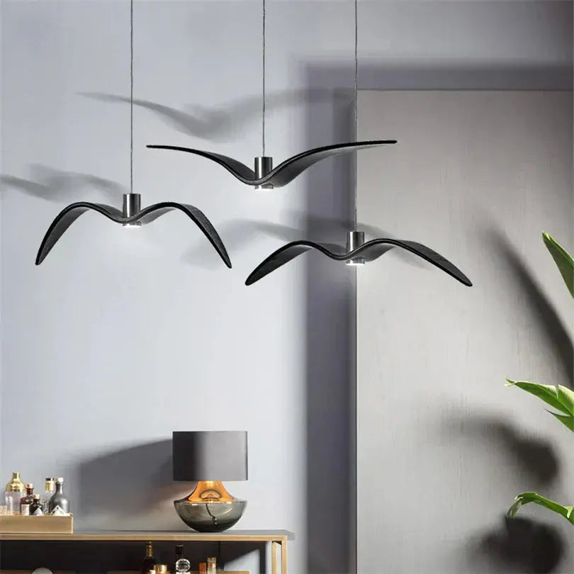Unique Avian Table Light