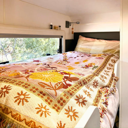Colorful Outdoor Blanket - Plush Microfiber Garden Throw