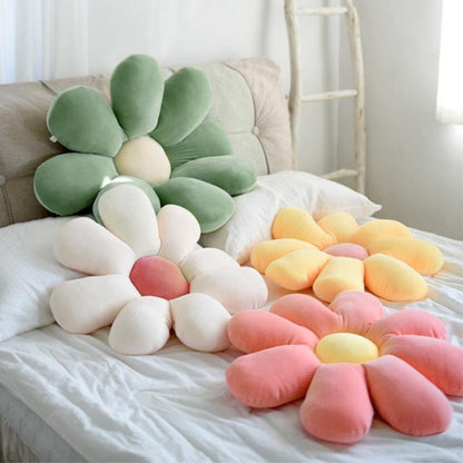 Flower-Shaped Decorative Cushion – Ultra-Soft Accent Pillow for Couch, Cozy Plush Throw Pillow for Home Decor 1