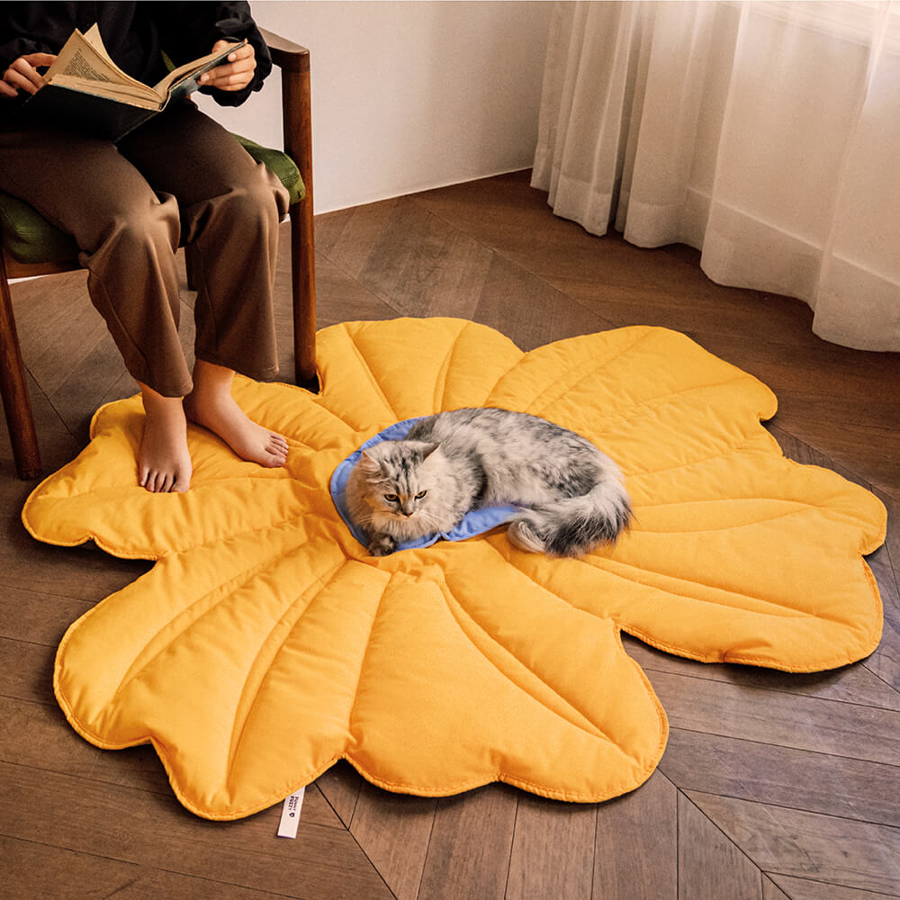 Large Floral Pet Blanket Throw
