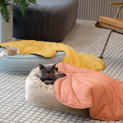 Plush Comfortable Supportive Pet Bed