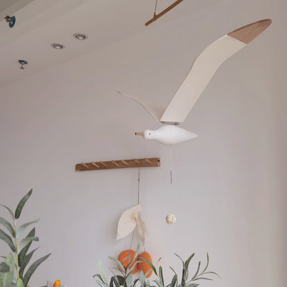 Beachy Wood Seagull Home Decor