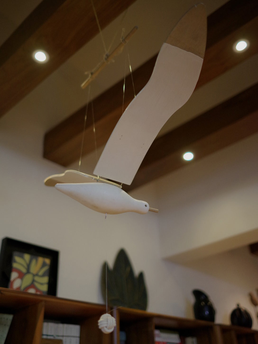 Beachy Wood Seagull Home Decor