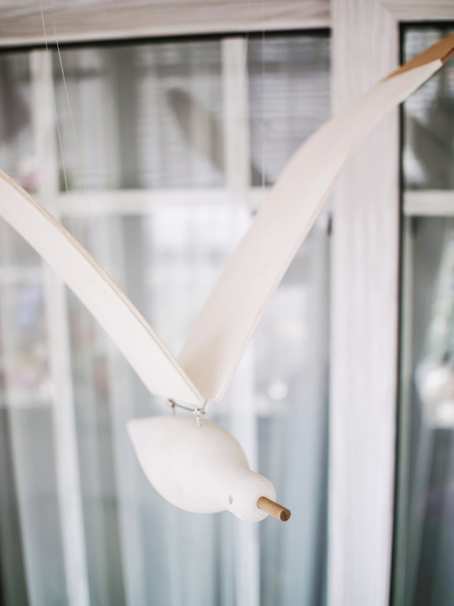 Beachy Wood Seagull Home Decor