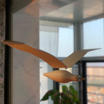 Beachy Wood Seagull Home Decor